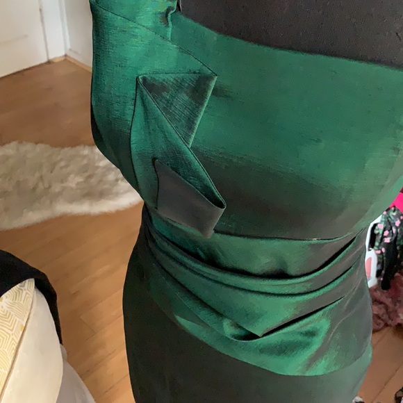 Emerald Betsy & Adam Strapless Cocktail Dress - Picture 3 of 4